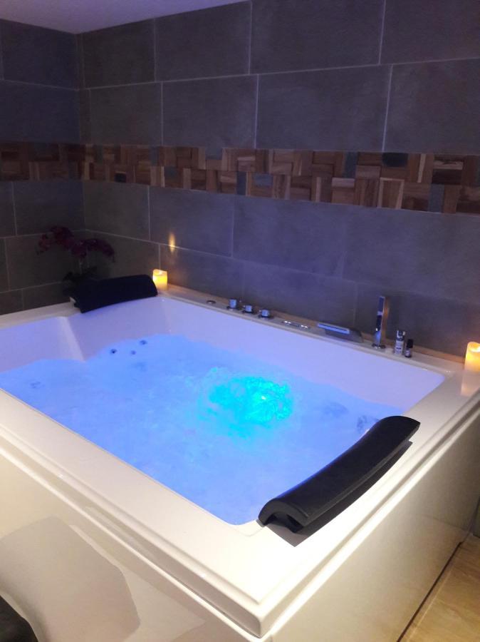 La Romance Normande Gite Balneo, Massages, 2 Pers. Les Authieux-sur-Calonne Exterior photo